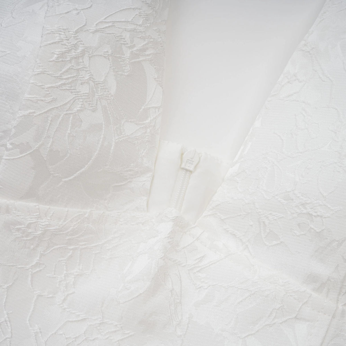 Céline White Glamorous Event Midi Dress