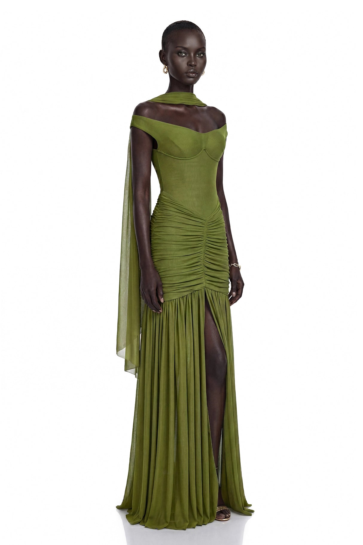 Geneviève Green Off Shoulder Ruched Maxi Dress
