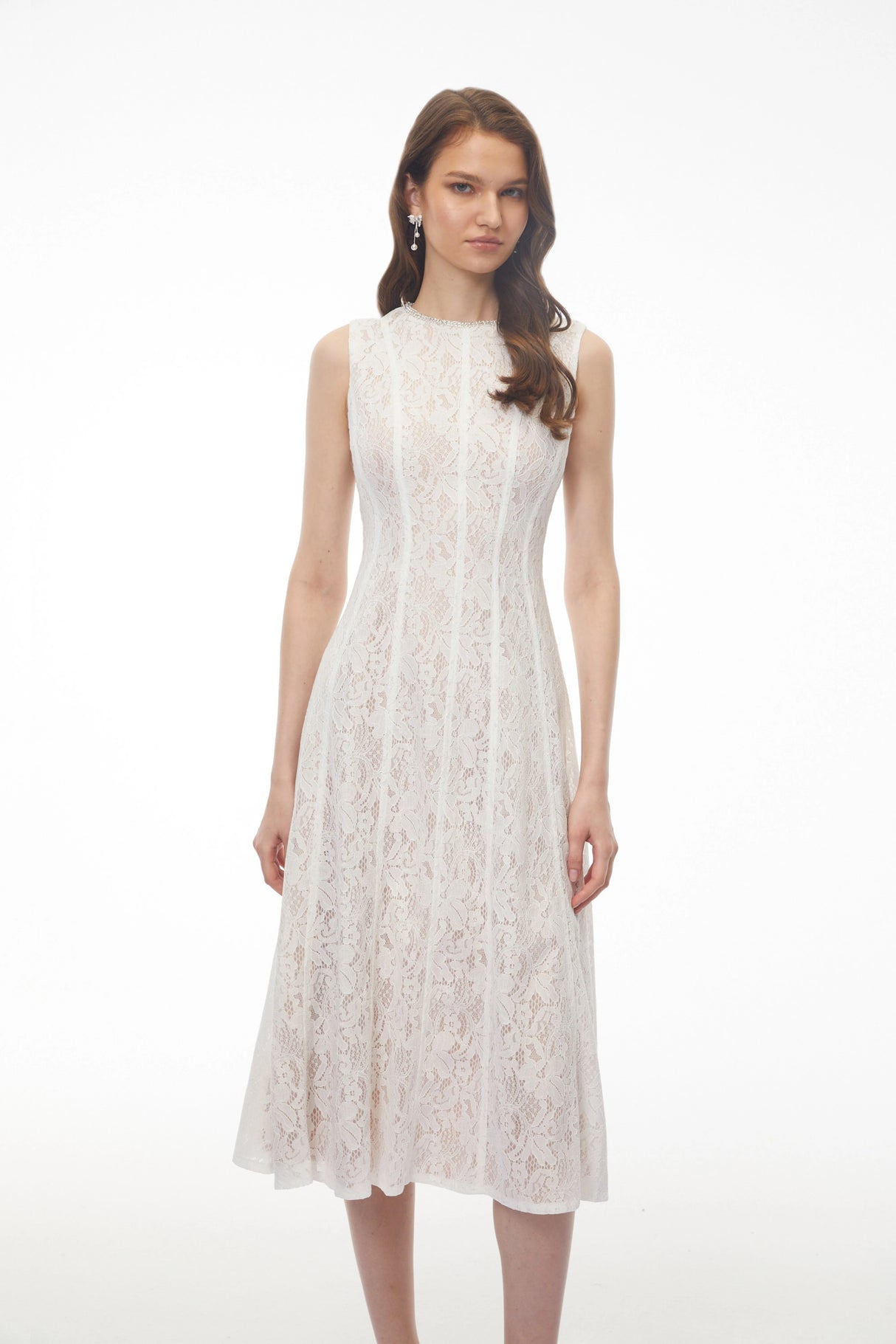Guinevere White Sleeveless Floral Lace Midi Dress