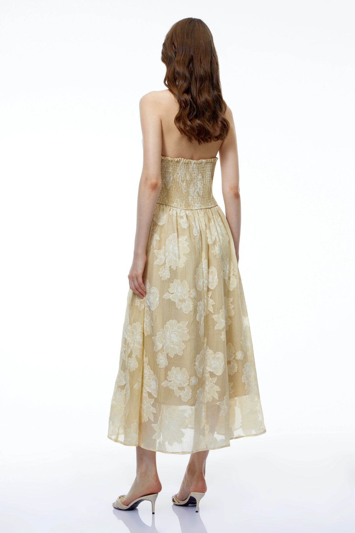 Iris Neutral Sweetheart Neckline Floral Print Maxi Dress