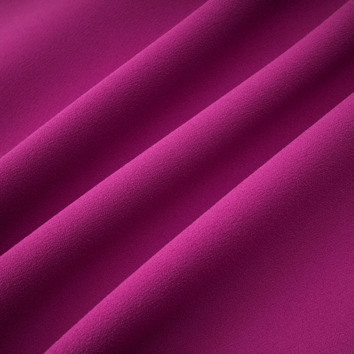 Majestueuse Fuchsia KeyholeDetail Mermaid Gown