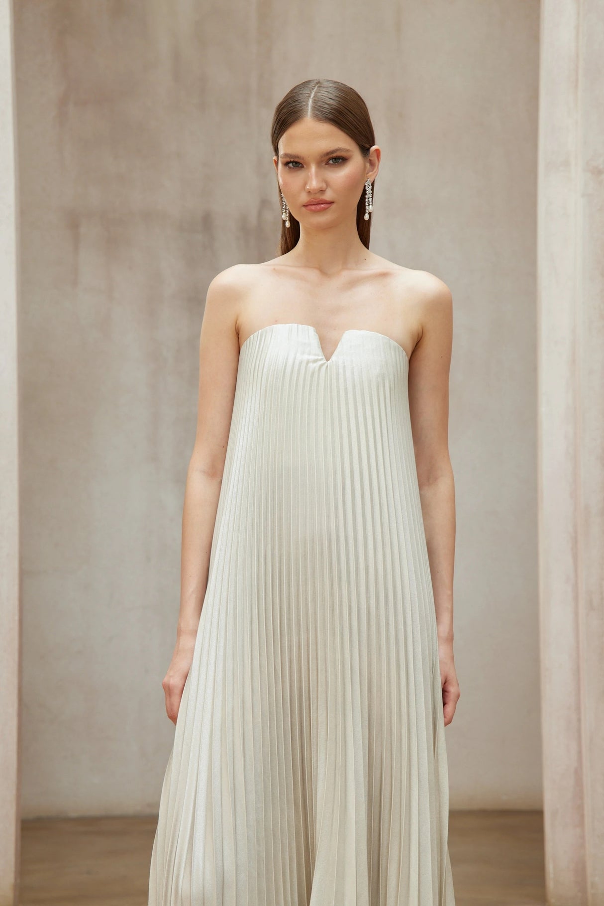 Satiné Gold Fullypleated Maxi Dress