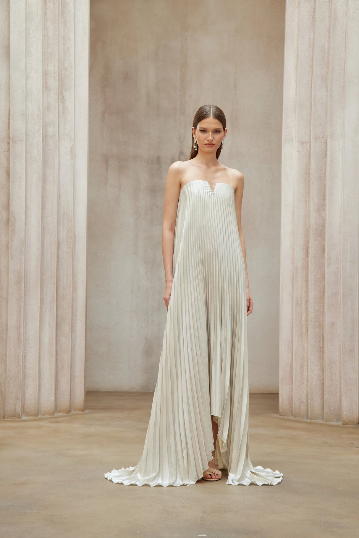 Satiné Gold Fullypleated Maxi Dress