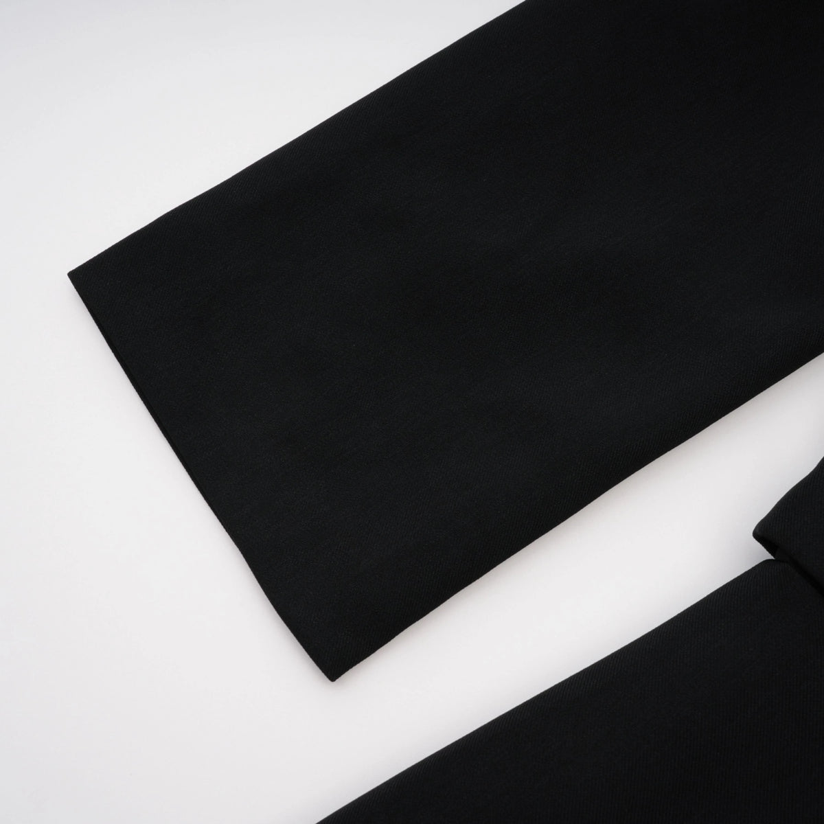 Jayla Maxi Dress Black Off-Shoulder with High Thigh Slit