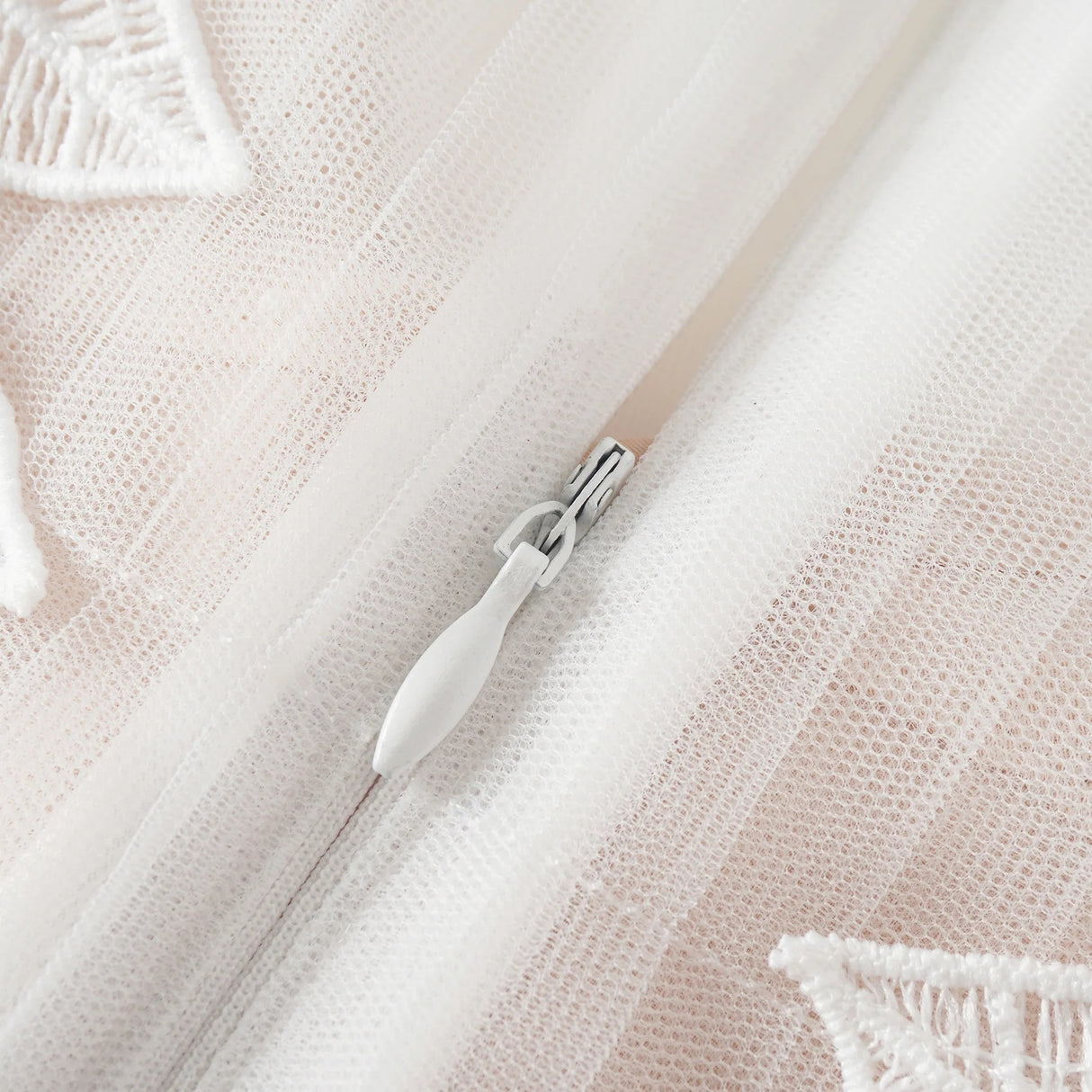 Annabelle Flowerappliqué Tulle Midi Dress