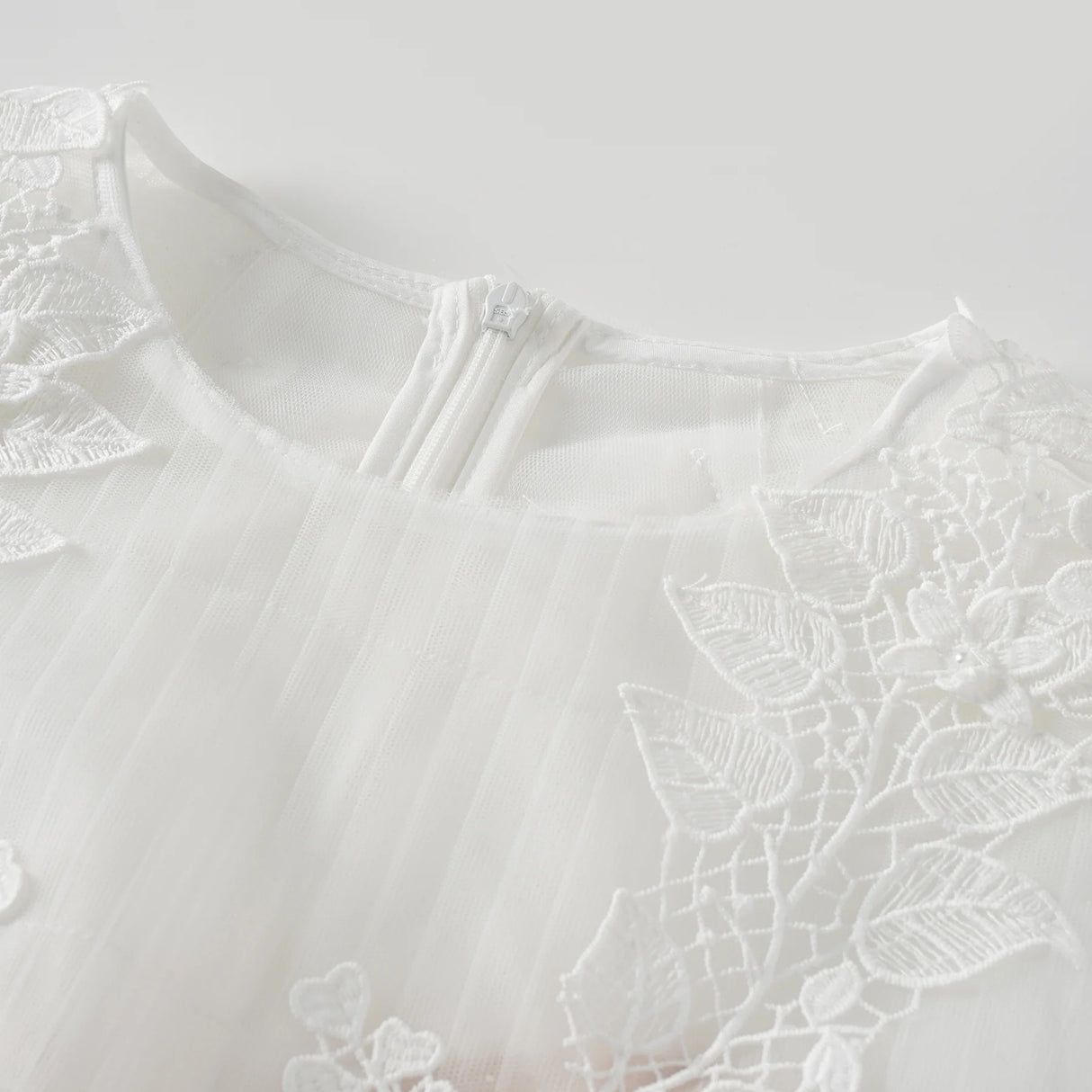 Annabelle Flowerappliqué Tulle Midi Dress