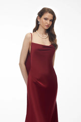 Antónia Red Crew Neck Backless Maxi Dress