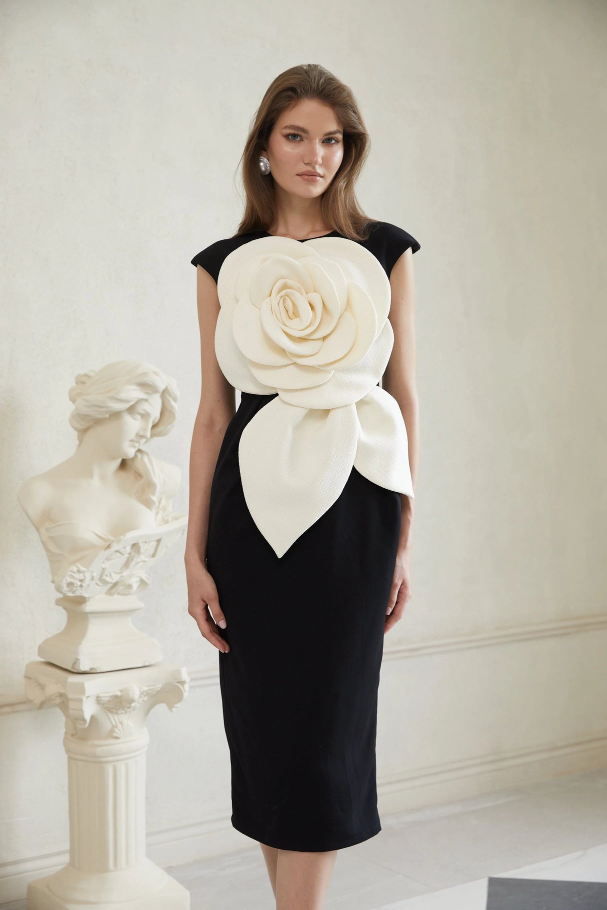 Aurélienne Black 3D Petal Pencil Midi Dress