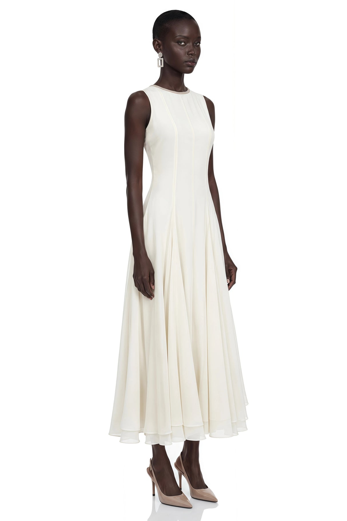 Dilek White Sleeveless Pleated Maxi Dress