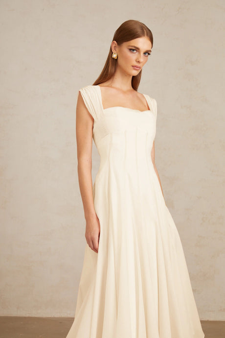 Camryn Midi dress Cream White Flounced