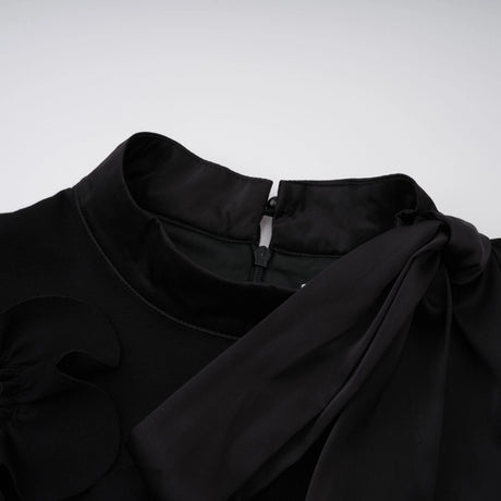 Leona Maxi Dress Black Bowknot Floral Appliqué