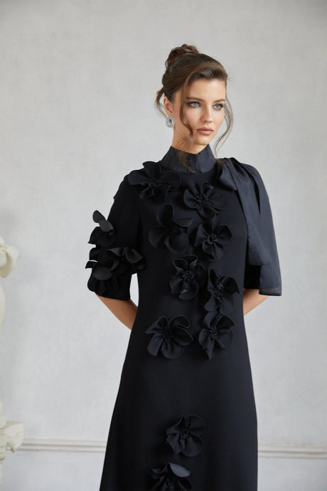 Leona Maxi Dress Black Bowknot Floral Appliqué