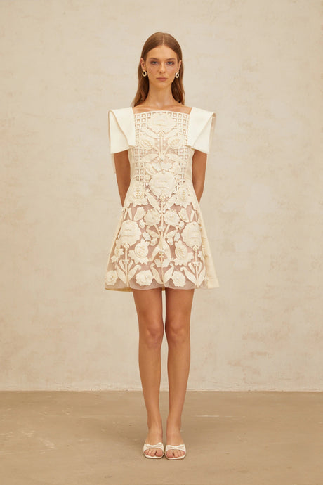Léa White Floral Appliqué Crochet Mini Dress