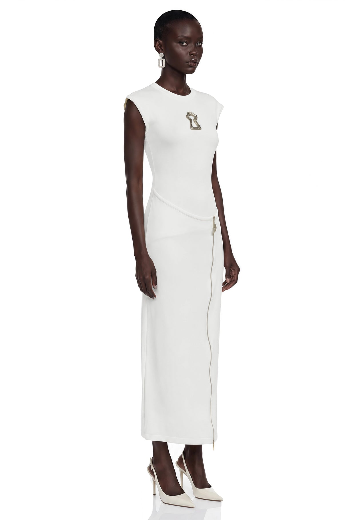 Linda White Bodycon Maxi Dress with Rhinestone Brooch