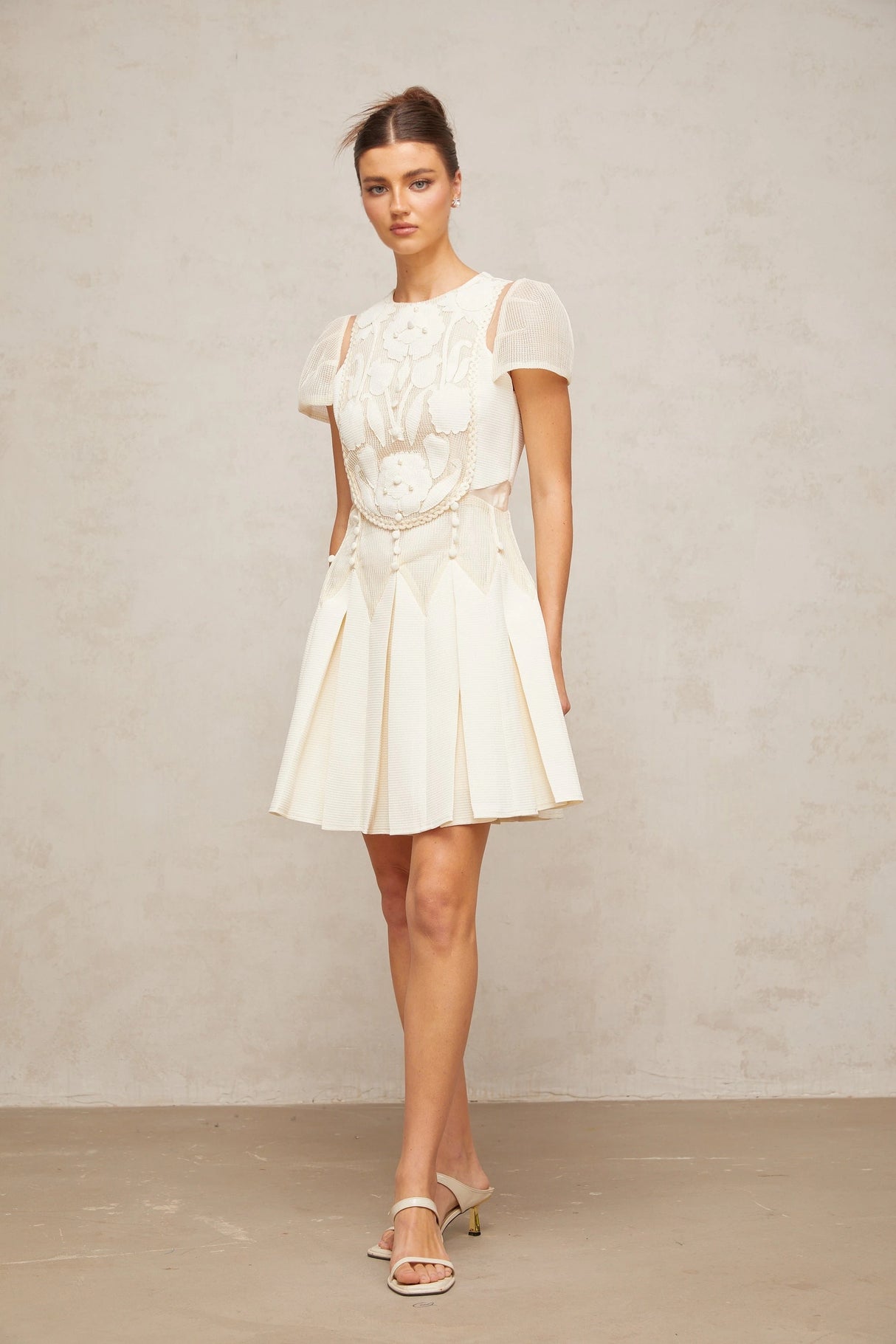 Maelle white flowerembroidered mini dress