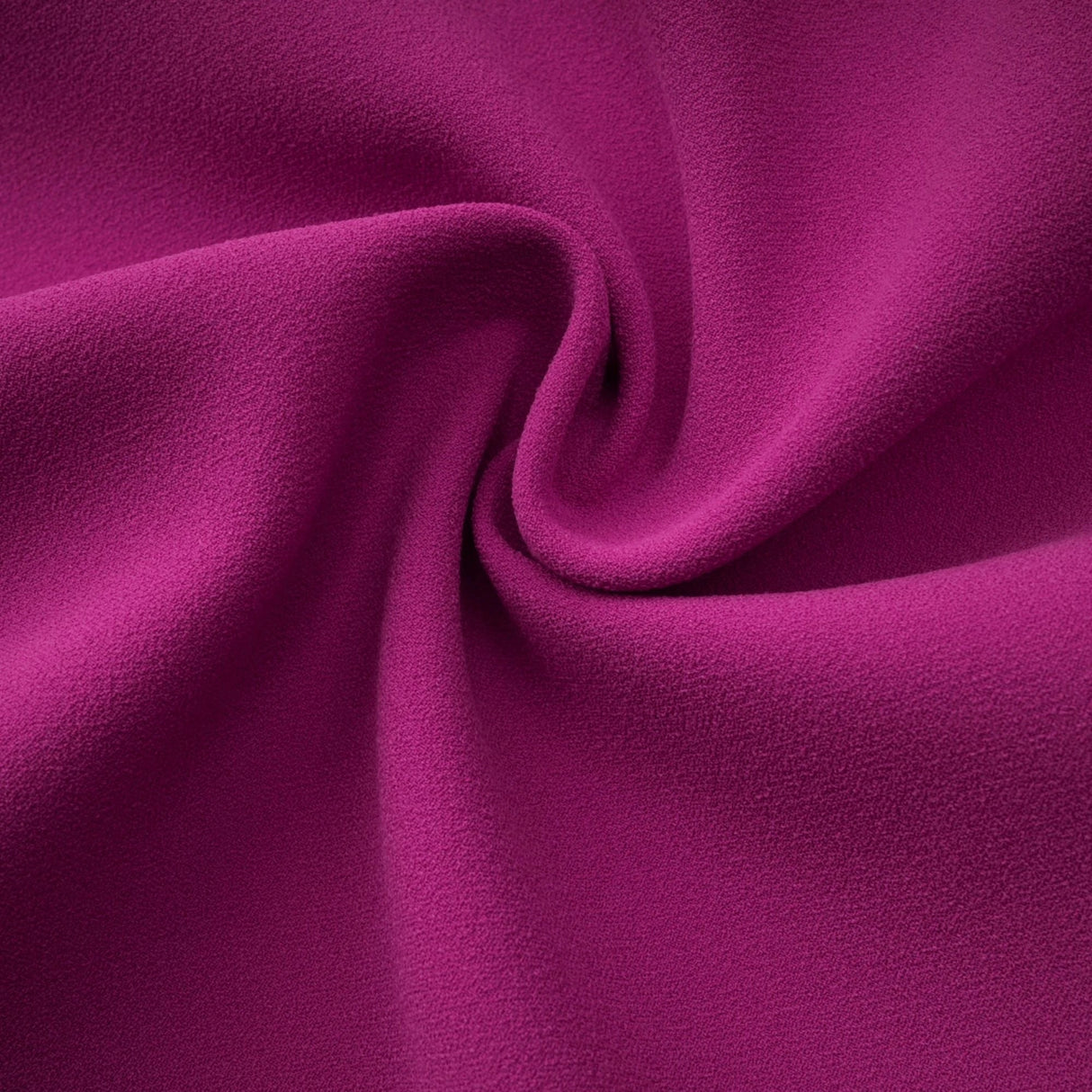 Majestueuse Fuchsia KeyholeDetail Mermaid Gown
