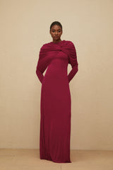 Moderne Red CapeDesign Ruched Maxi Dress