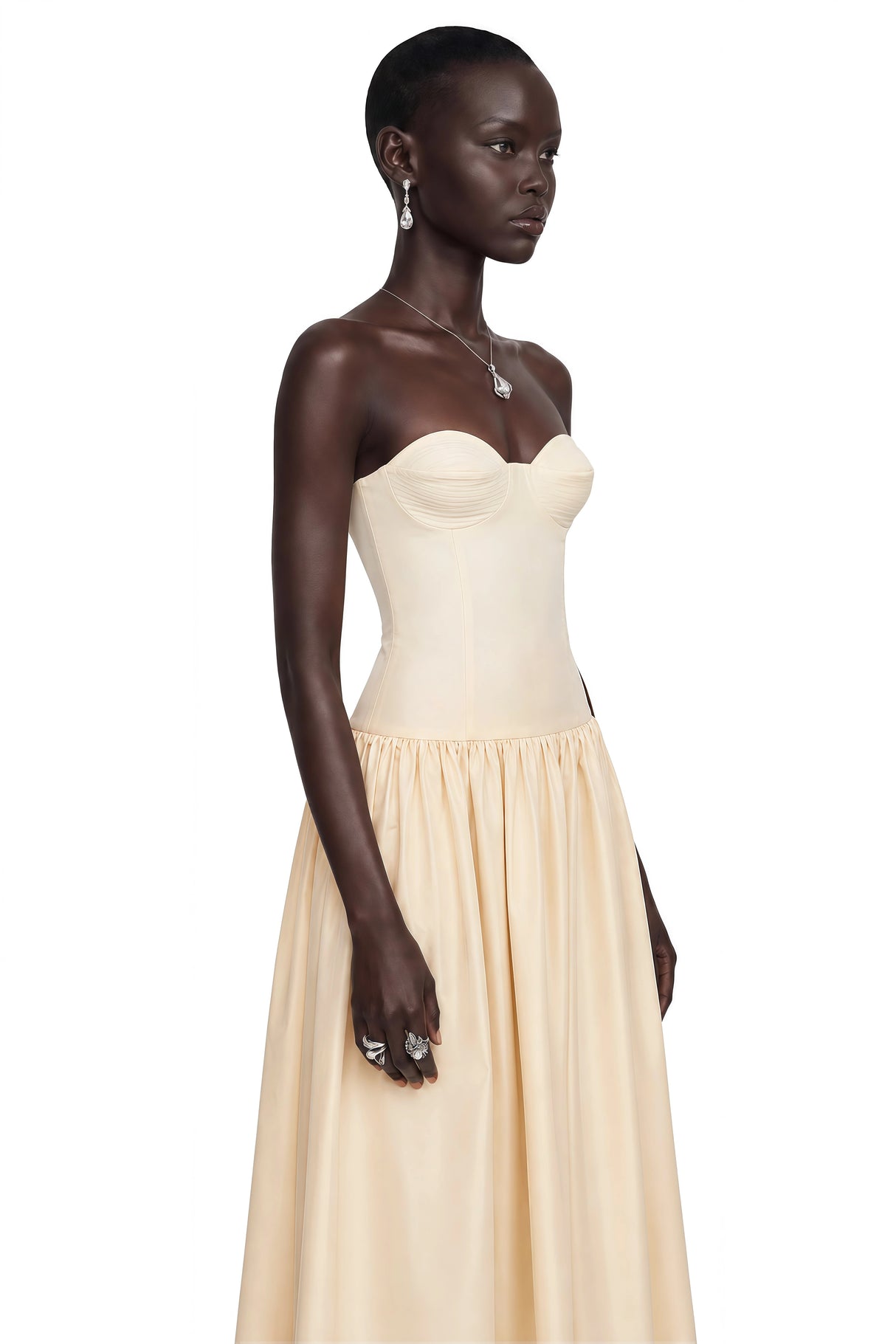Nehir Cream Sweetheart Pleated Maxi Dress