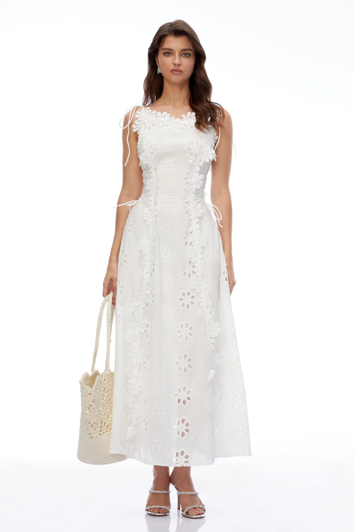 Nevaeh White Sleeveless Floral Embroidered Maxi Dress