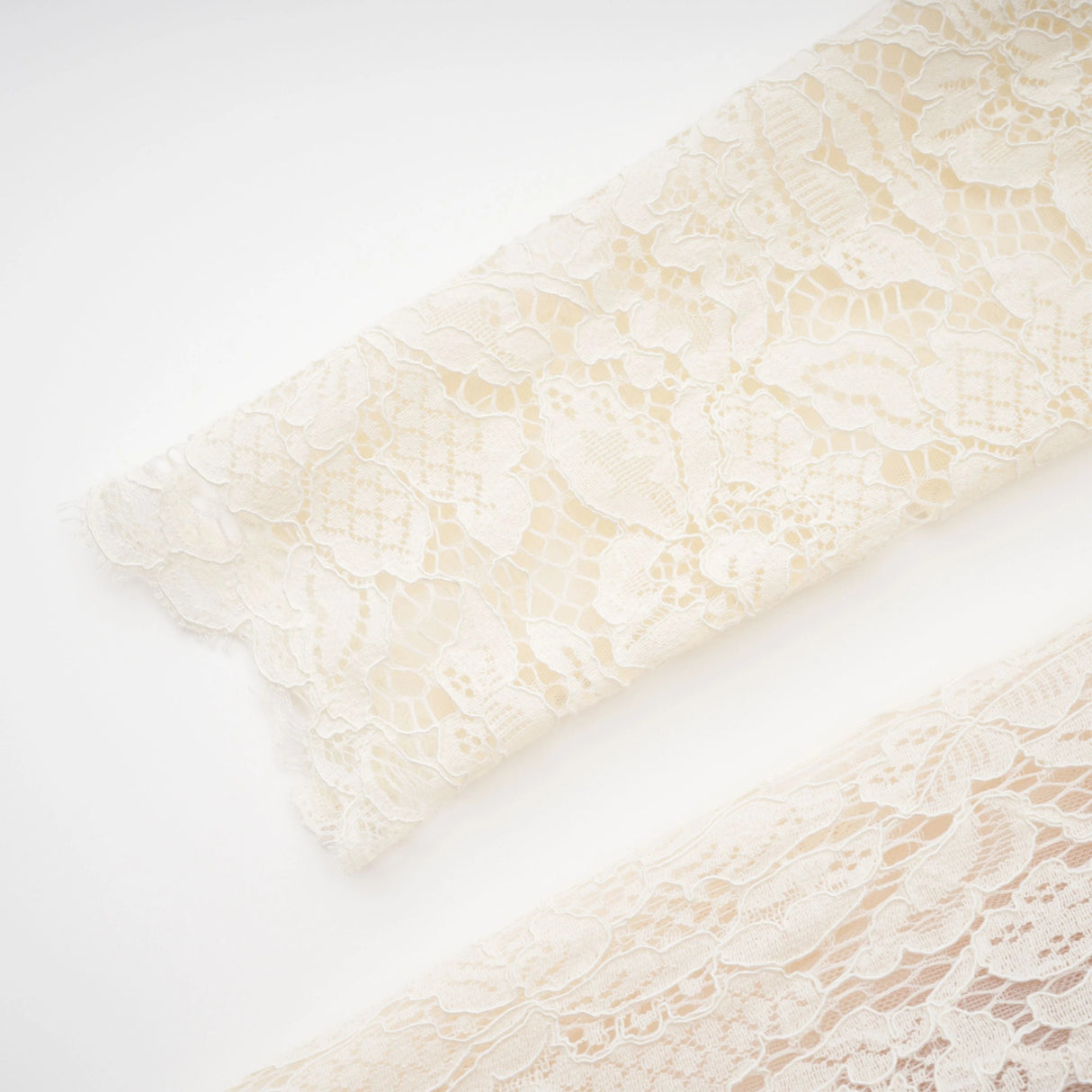 Oliana Ivory Lace Maxi Gown