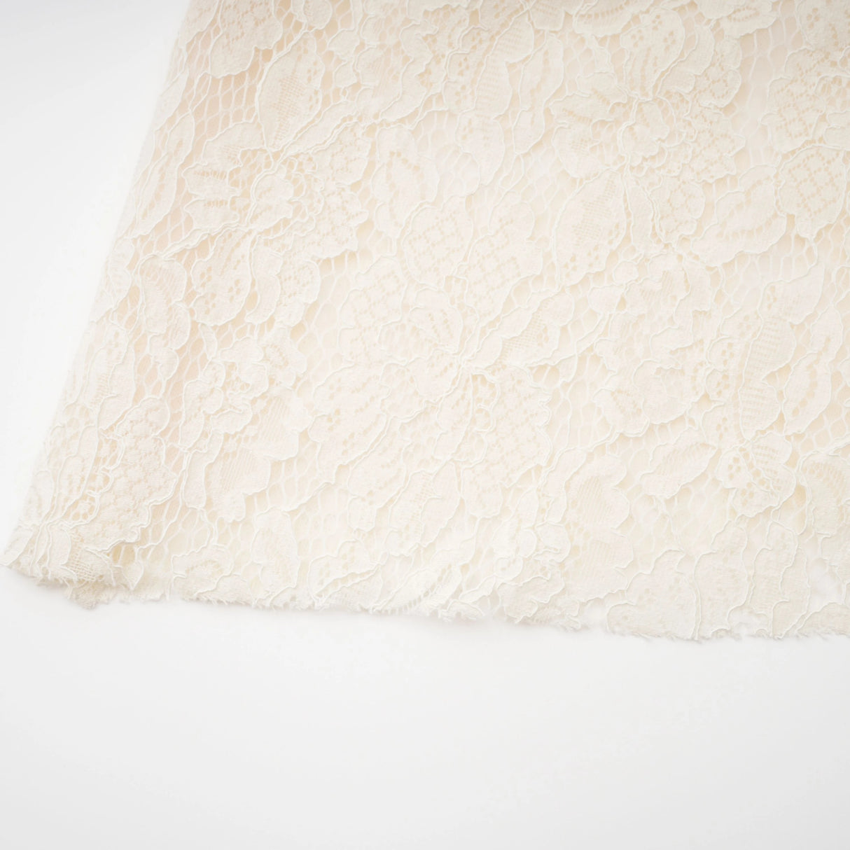 Oliana Ivory Lace Maxi Gown