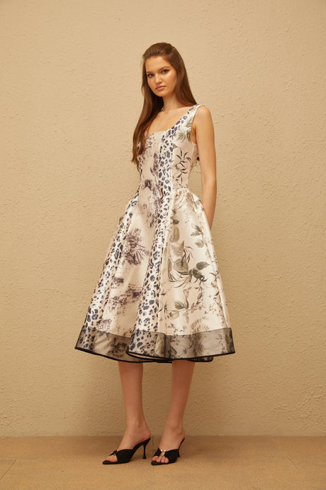 Annalee Midi Dress Neutral Graphic Print