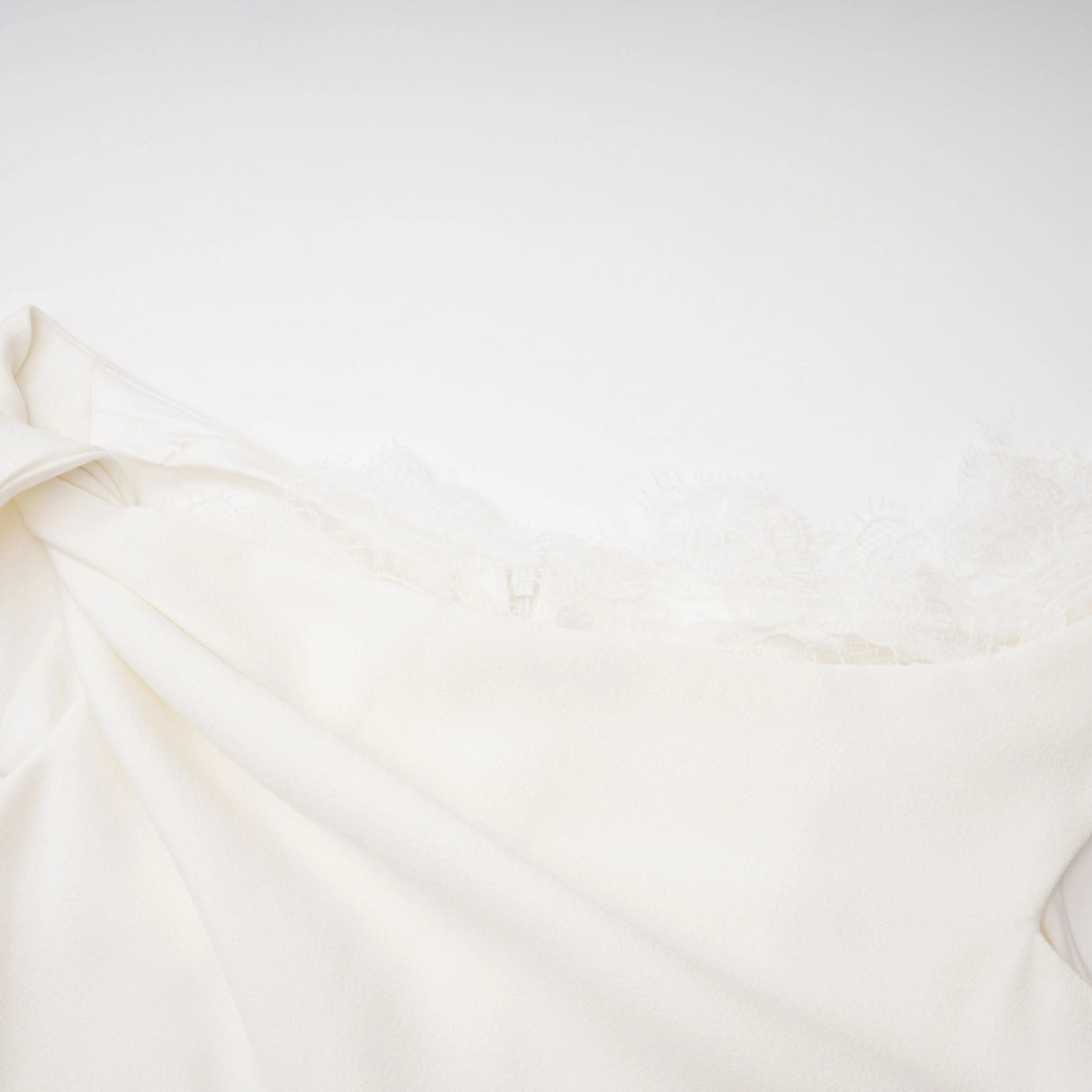 Roshanak White One Shoulder Midi Dress with Lace Panels
