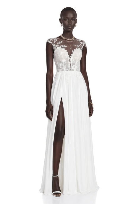 Angioletta Maxi Dress White with Lace Sleeves and Slit