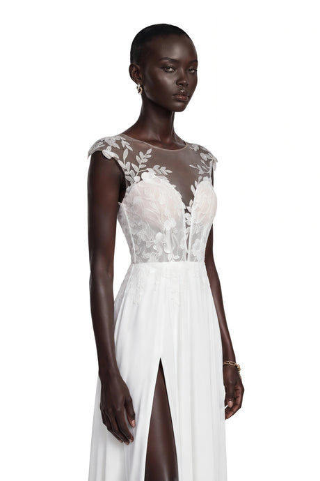 Angioletta Maxi Dress White with Lace Sleeves and Slit