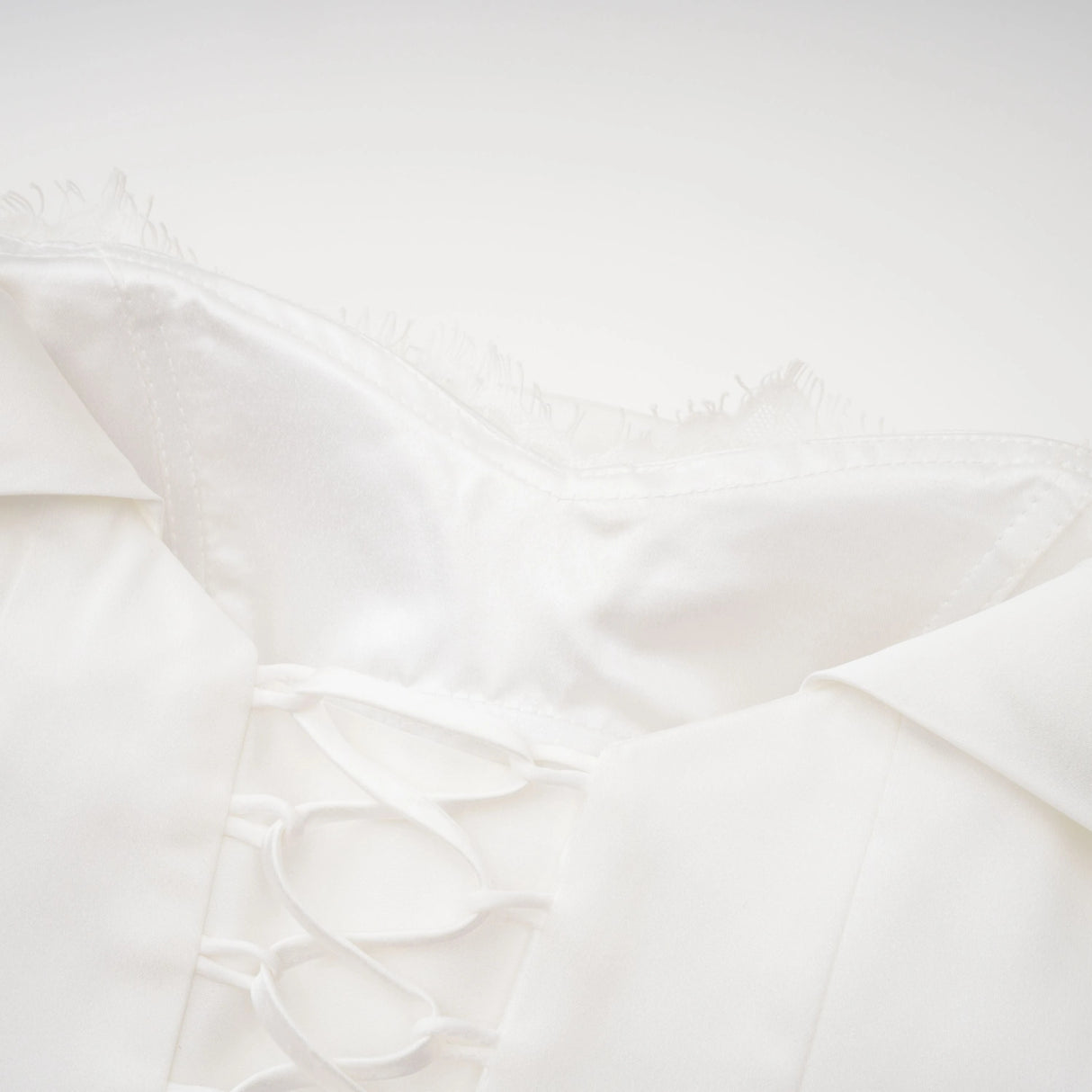 Víctor White OffShoulder Lace Panel Maxi Dress