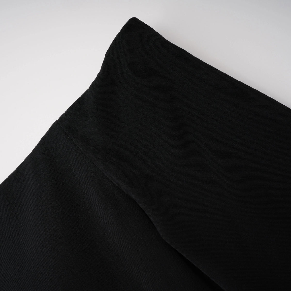 Jayla Maxi Dress Black Off-Shoulder with High Thigh Slit